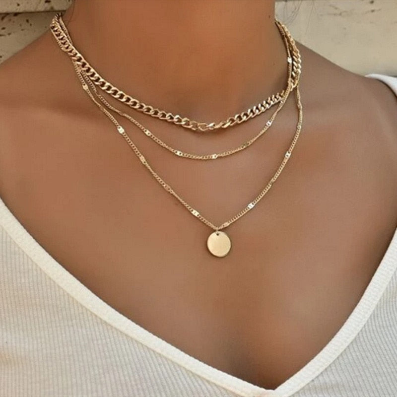 Simple Gold Pendant Necklace